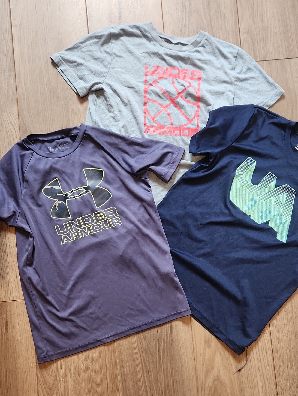 Under Armour Kids Short-Sleeve T-shirt Bundle - Size Youth Large